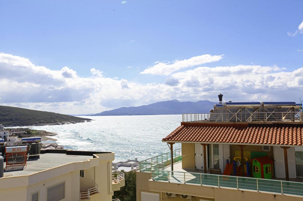 Teo Apartaments Sarandë Buitenkant foto