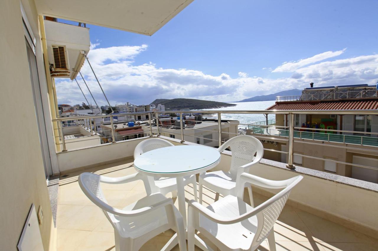 Teo Apartaments Sarandë Buitenkant foto