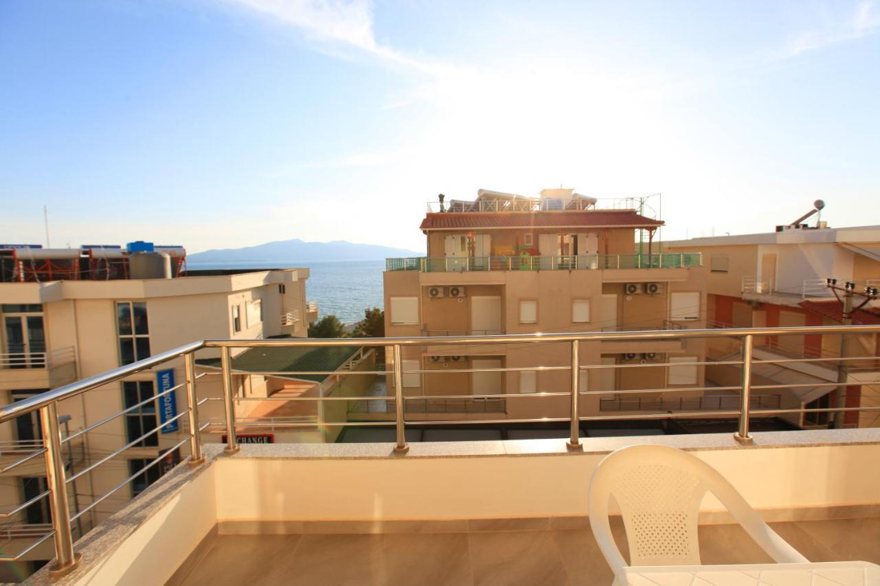 Teo Apartaments Sarandë Buitenkant foto