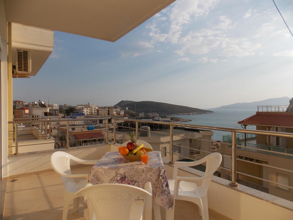 Teo Apartaments Sarandë Buitenkant foto